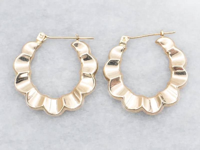 ladies earrings valentine gold-Scalloped Edged Yellow Gold Hoop Earrings