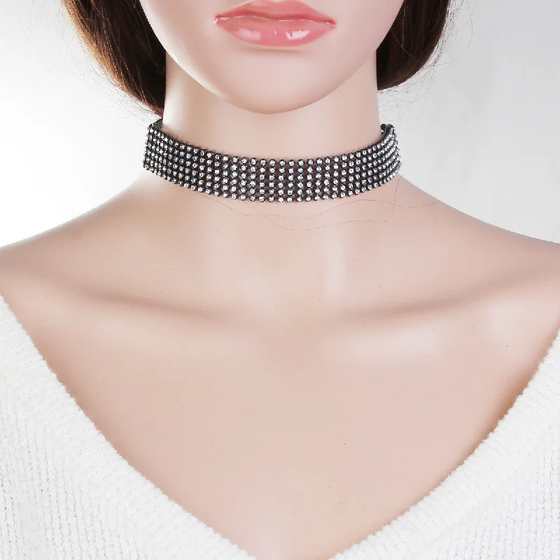 Ladies necklaces retro futuristic styles-Sexy Sparkles Choker Necklaces for Women Girls Rhinestones bridal style