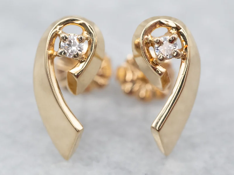 ladies earrings everyday-Pretty Diamond Ribbon Stud Earrings