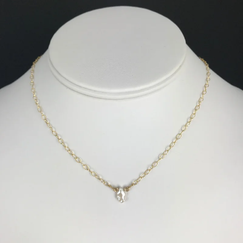 Ladies necklaces engagement gift ideas-Tiny Pearl Gold Side to Side Necklace