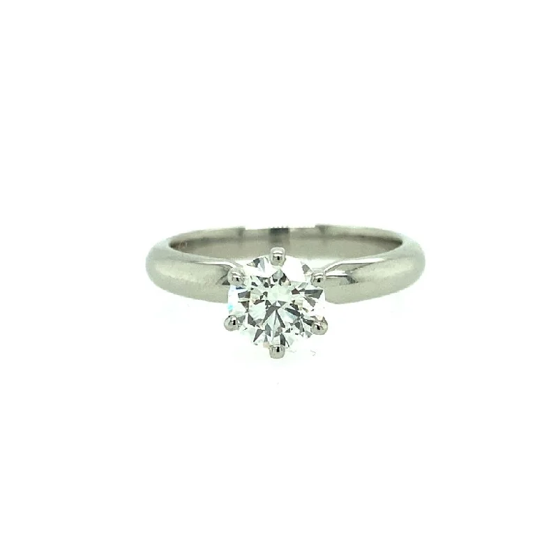 ladies engagement ring 1970s style-Estate Platinum 1.01ctw Round Diamond Solitaire Engagement Ring