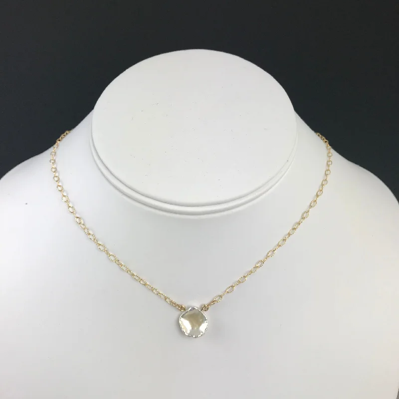 Ladies necklaces rose gold finishes-Gold Side to Side Pearl Necklace