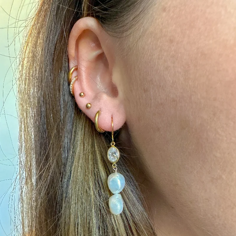 ladies earrings trendy rose gold-Lauren’s Pearl Earrings