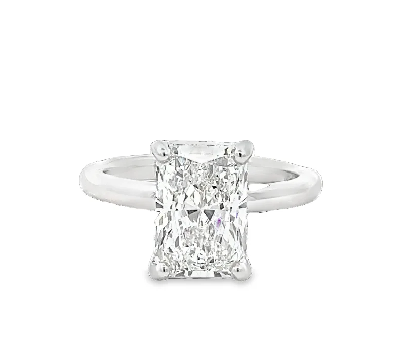 ladies engagement ring diamond-LAB GROWN RADIANT & ROUND DIAMONDS 3.27ctw SOLITAIRE ENGAGEMENT RING