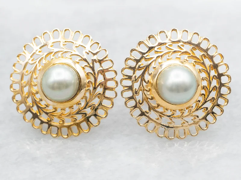 ladies earrings silver-Gray Pearl Stud Earrings with Openwork Frame